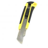 Нож канцелярский 18 мм, корпус пластик обрезиненный